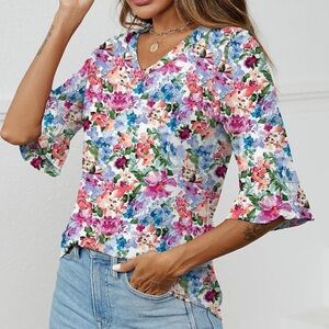 Women’s Floral Print Top